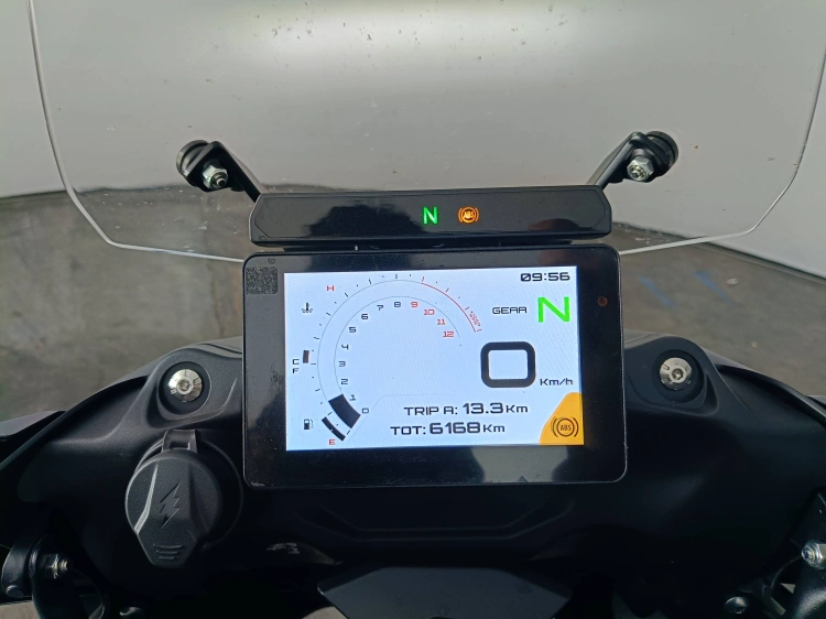 9 - Benelli TRK Trk 702 X abs E5