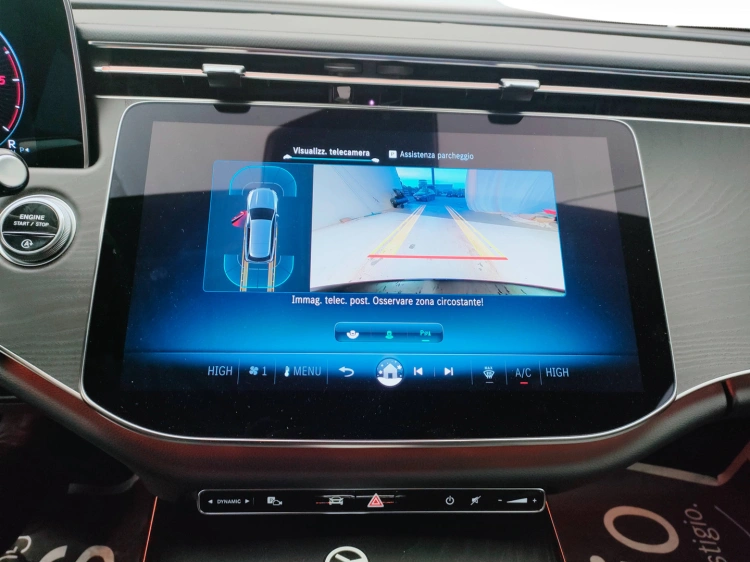 12 - Mercedes-Benz Classe E SW 220 d Advanced auto