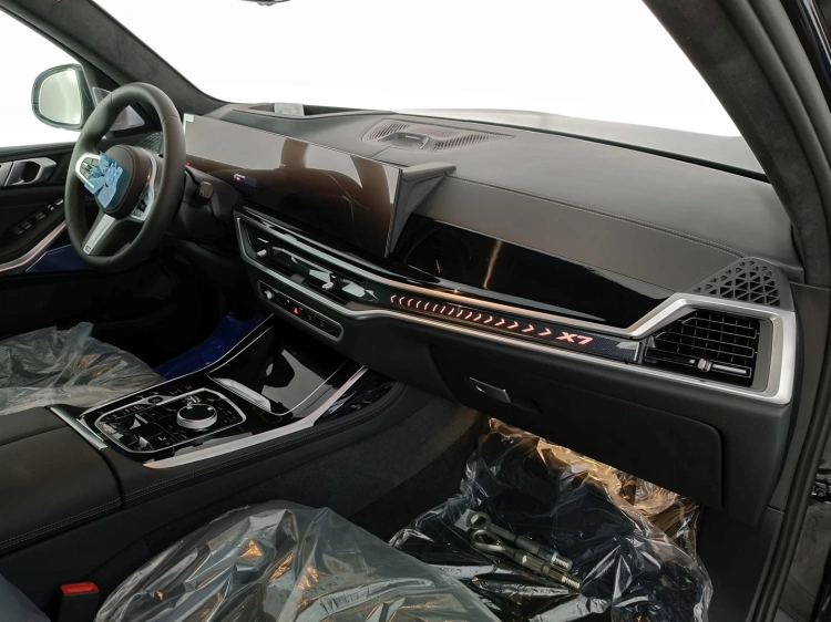 11 - BMW X7 BMW X7 xDrive40d