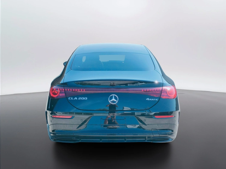 4 - Mercedes-Benz CLA 200 4MATIC