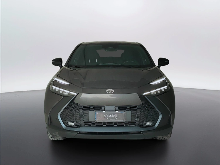 2 - Toyota C-HR C-HR 2.0 hv Trend fwd e-cvt