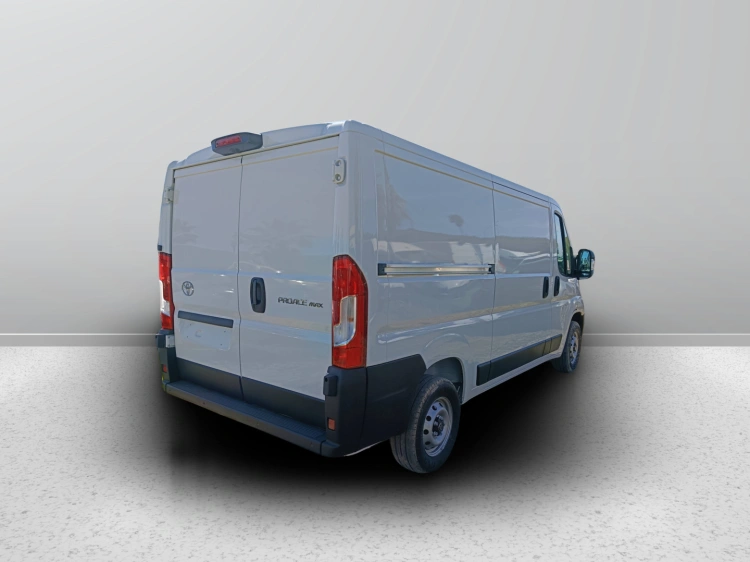 5 - Toyota Professional Proace Max PMAXVAN 120M L2H1 33 BUS MY25