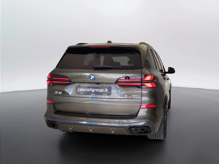 5 - BMW X5 X5 xdrive50e MSport Pro auto
