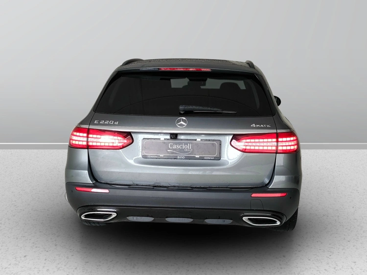 4 - Mercedes-Benz Classe E SW All-Terrain 220 d Premium Plus 4matic auto my20