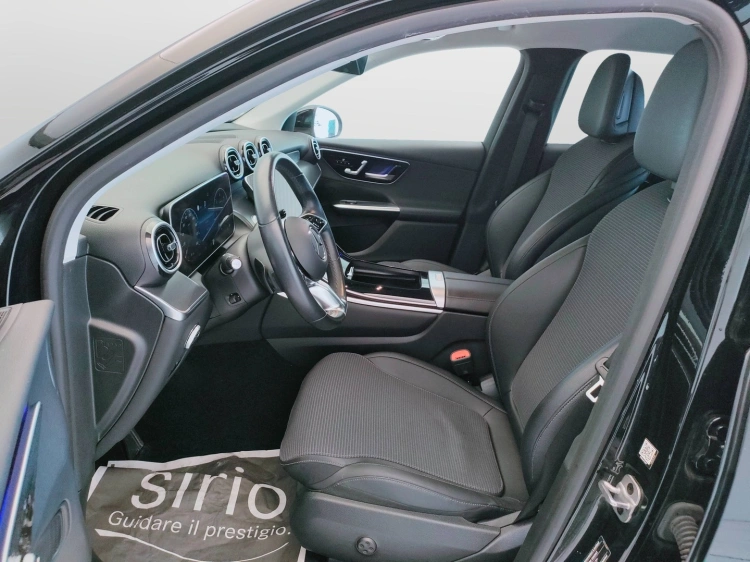 17 - Mercedes-Benz GLC 220 d Advanced Plus 4matic auto