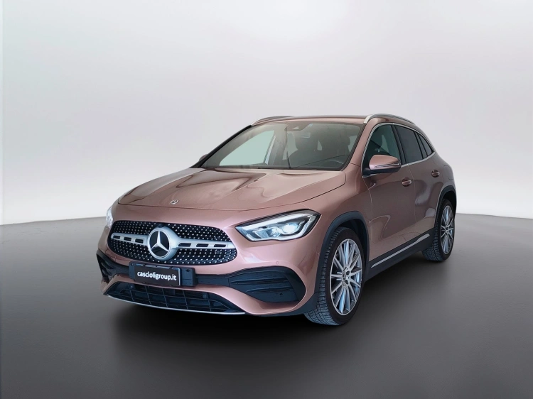 1 - Mercedes-Benz GLA 200 d Premium auto