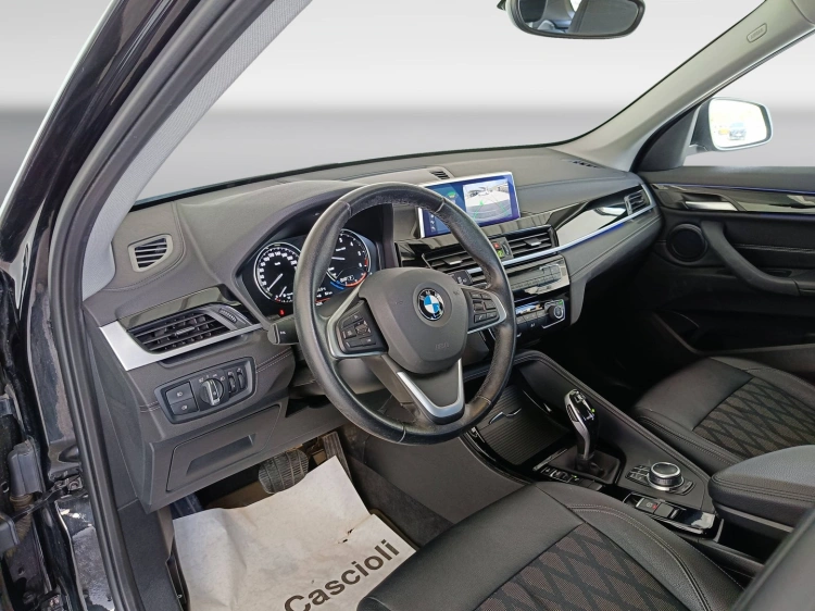 7 - BMW X1 X1 sdrive18d xLine Plus auto
