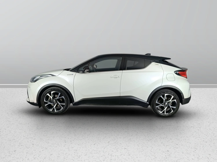 6 - Toyota C-HR C-HR 2.0h Trend e-cvt