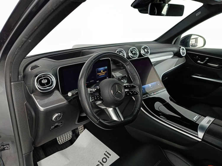 7 - Mercedes-Benz GLC 220 d AMG Premium Plus 4matic auto