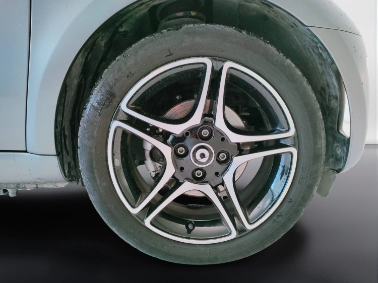 10 - smart fortwo Fortwo Cabrio eq Pulse 22kW