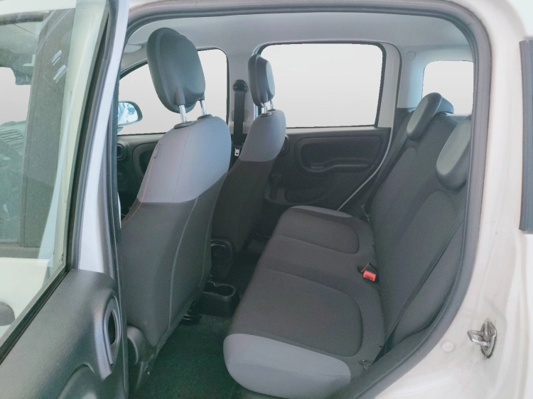 11 - Fiat Panda Panda 0.9 t.air t. natural power Easy 80cv my19