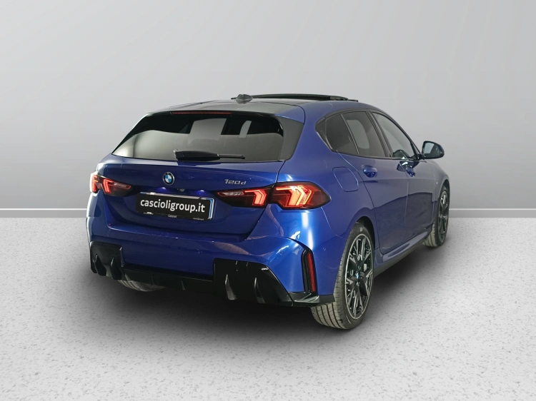 5 - BMW Serie 1 120d 48V MSport auto