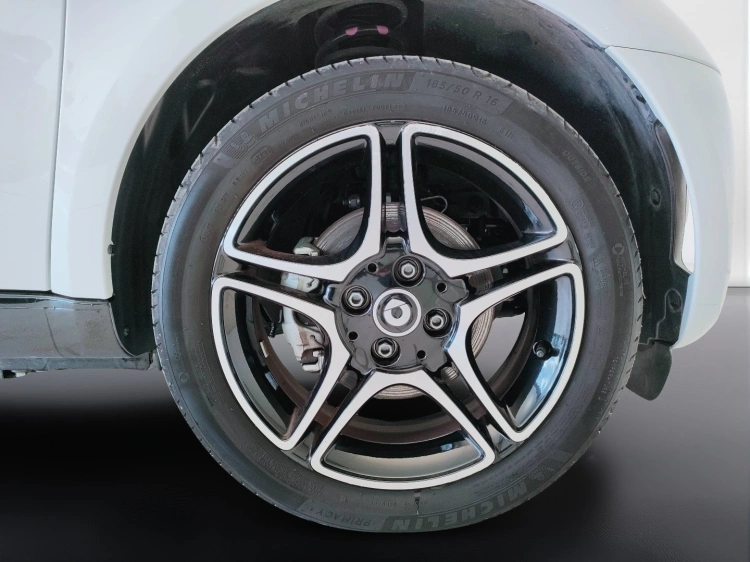 8 - smart fortwo Fortwo Cabrio eq Pulse 22kW