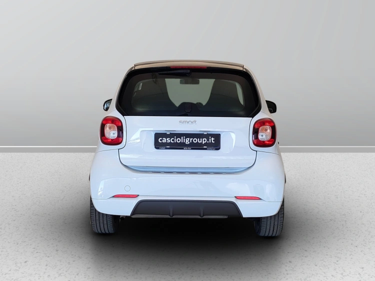 4 - smart fortwo Fortwo 1.0 Superpassion 71cv twinamic