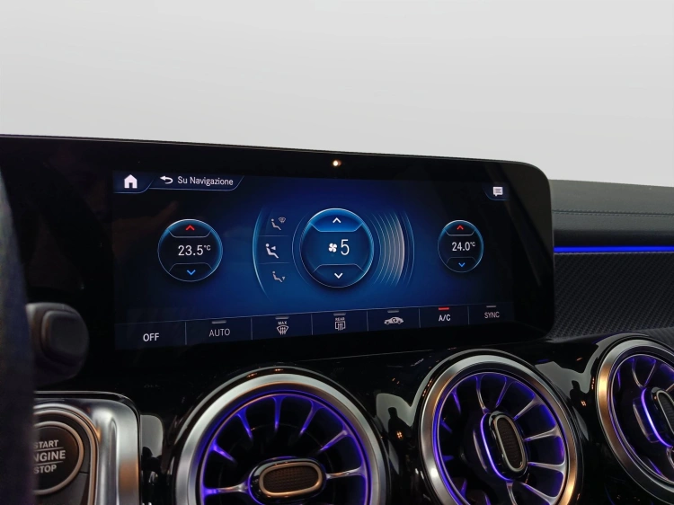 15 - Mercedes-Benz GLB 200 d Premium auto