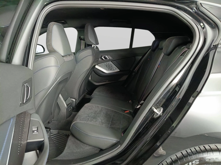9 - BMW Serie 1 120d 48V MSport Pro auto