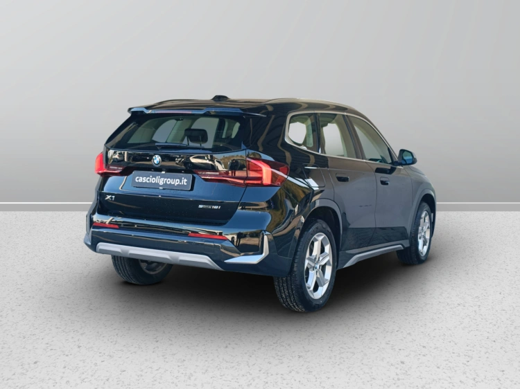 4 - BMW X1 X1 sdrive18i X-Line auto