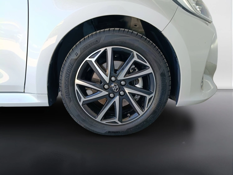 20 - Toyota Yaris Yaris 1.5h Style