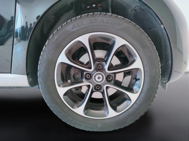 8 - smart forfour Forfour 1.0 Passion 71cv