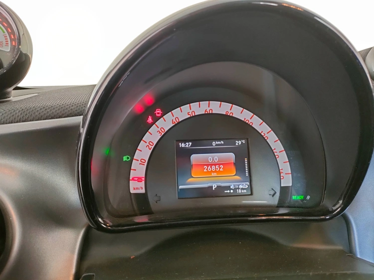 15 - smart fortwo Fortwo eq Passion 22kW