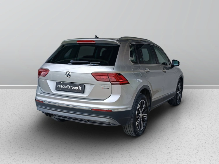 4 - Volkswagen Tiguan Tiguan 2.0 tdi Executive 4motion 150cv