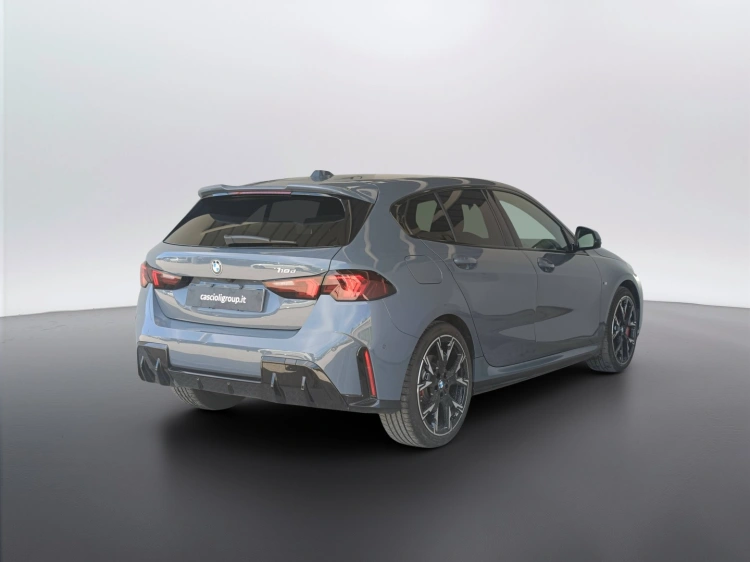 5 - BMW Serie 1 118d MSport Pro auto