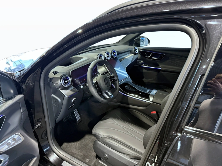 13 - Mercedes AMG GLC Mercedes-AMG GLC 43 4MATIC