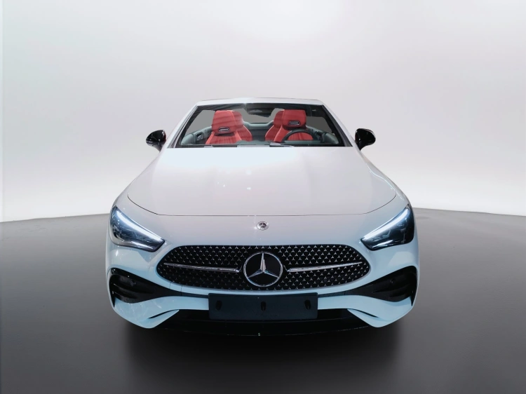 11 - Mercedes-Benz CLE 300 4MATIC Cabrio