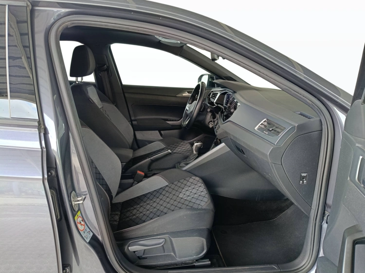 11 - Volkswagen Taigo TAIGO