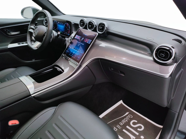 11 - Mercedes-Benz GLC 300 de phev AMG Line Advanced 4matic auto