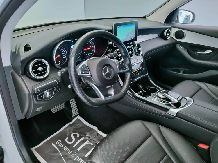 14 - Mercedes-Benz GLC Coupe 220 d Premium 4matic auto