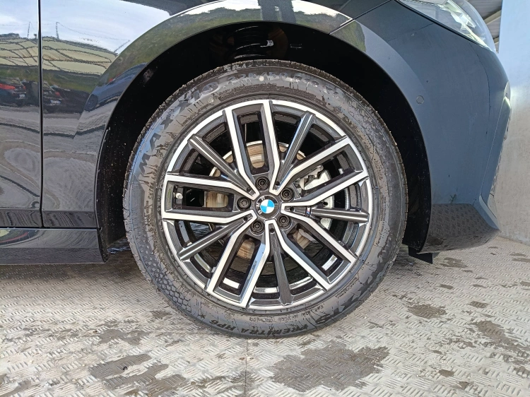 12 - BMW Serie 2 BMW 225e xDrive Active Tourer