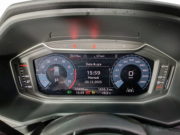 12 - Audi A1 A1 Citycarver 30 1.0 tfsi Identity Contrast 110cv s-tronic