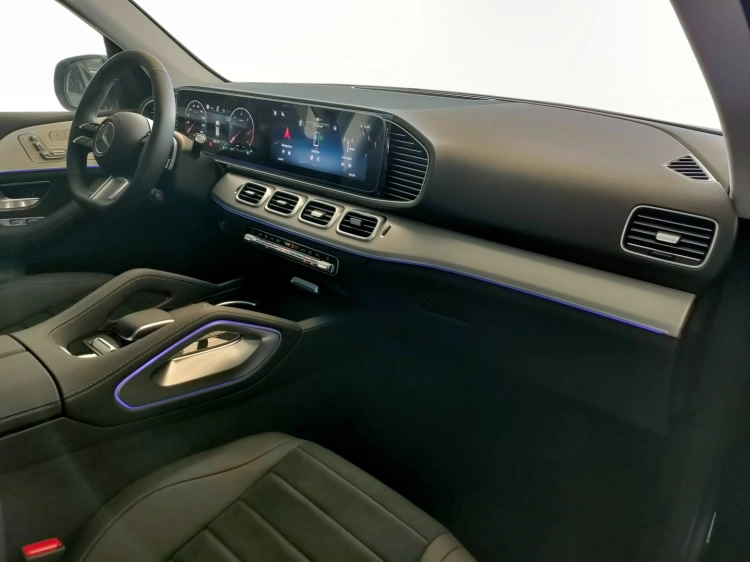 10 - Mercedes-Benz GLE 300 d 4MATIC