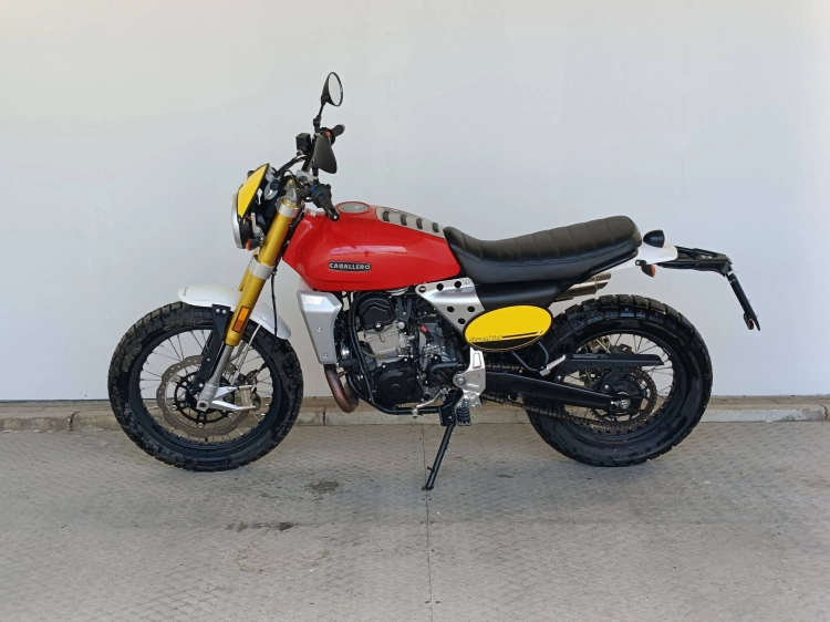 2 - Fantic E3261 CABALLERO 500 SCRAMBLER