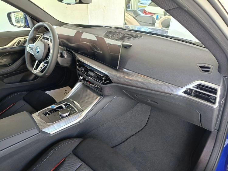 10 - BMW i4 BMW i4 eDrive40 Gran Coupé