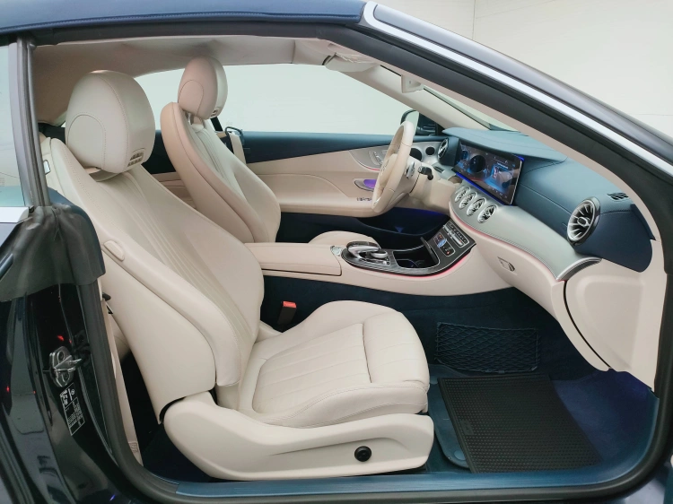 9 - Mercedes-Benz Classe E Cabrio 220 d Premium auto