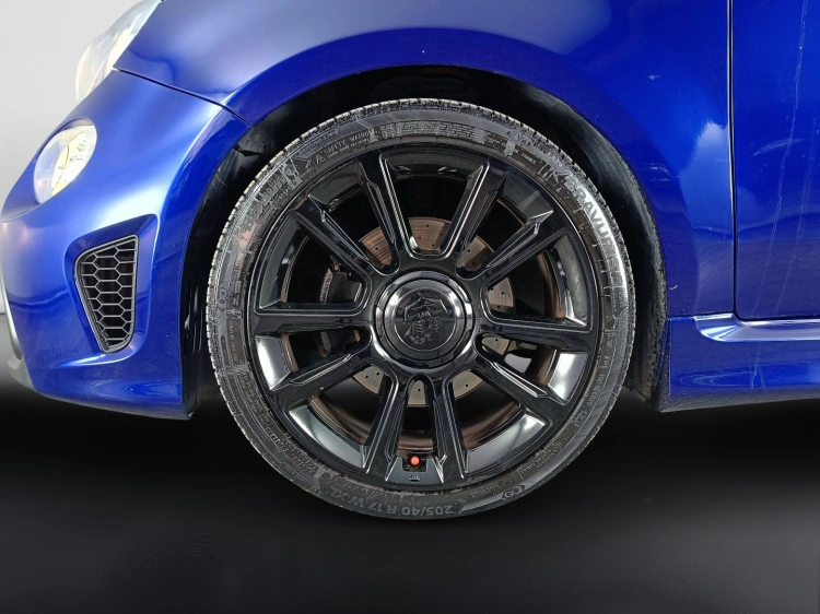 17 - Abarth 595 595C 1.4 t-jet Turismo 165cv my18