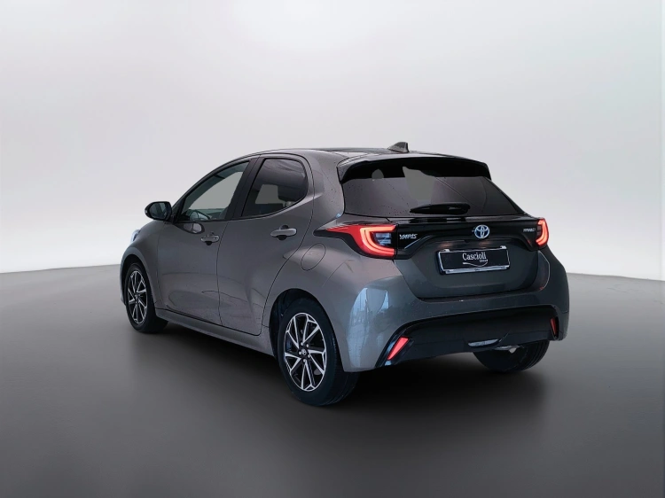 7 - Toyota Yaris Yaris 1.5h Lounge