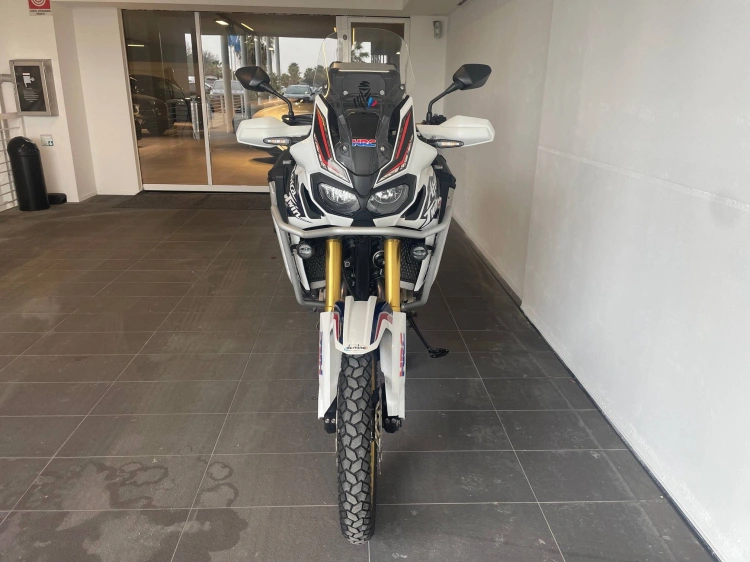 2 - Honda Africa Twin Africa Twin CRF 1000 Abs E3