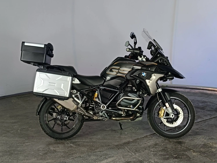 1 - BMW Motorrad GS R 1300 GS