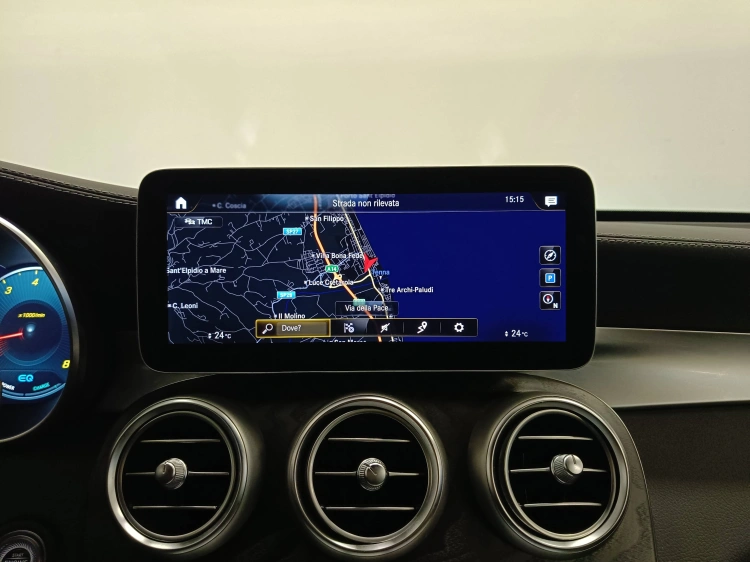 13 - Mercedes-Benz GLC Coupe 200 mhev (eq-boost) Premium 4matic auto