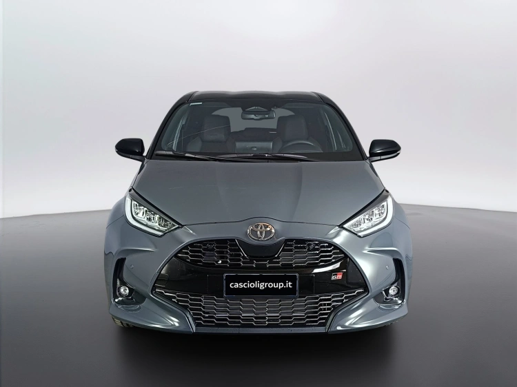 2 - Toyota Yaris YARIS 15H 130HP GRS MY25