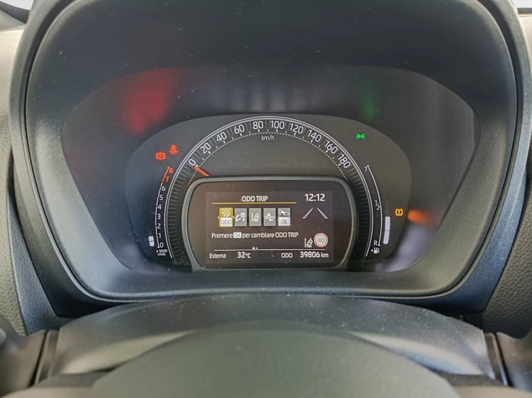 12 - Toyota Aygo X TOYOTA Aygo X 1.0 VVT-i 72 CV 5 porte Trend