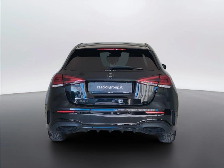 6 - Mercedes-Benz Classe A 180 d Premium auto