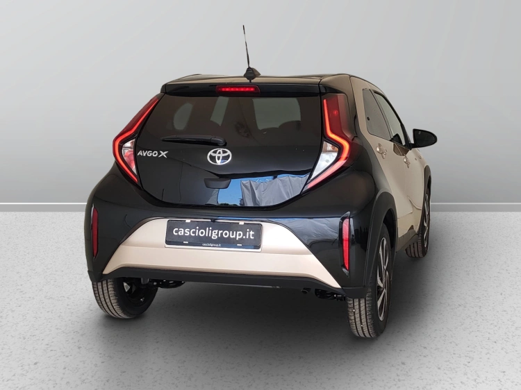 6 - Toyota Aygo X AYGO X 10B MT TREND MY24