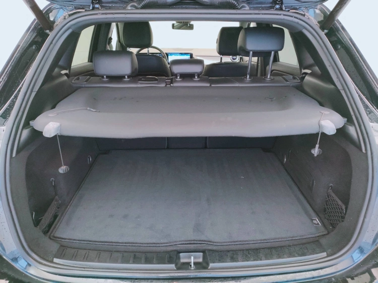 5 - Mercedes-Benz GLA 200 d Sport Plus auto