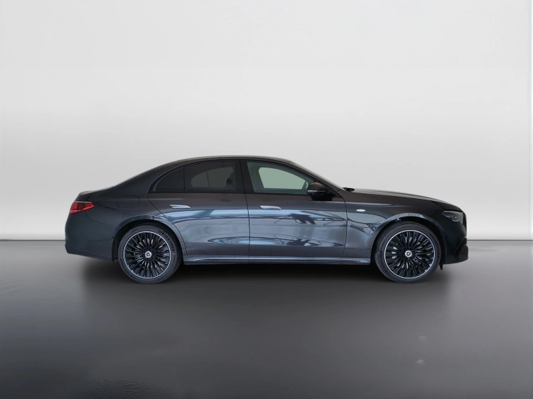 4 - Mercedes-Benz Classe E 300 de phev AMG Line Premium 4matic auto