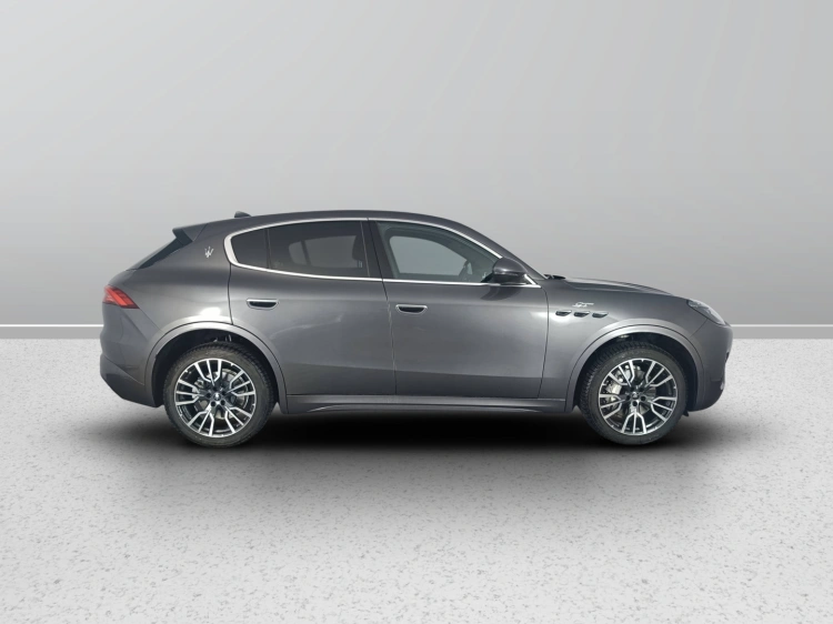 3 - Maserati Grecale Grecale 2.0 mhev GT 300cv auto