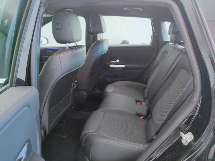 12 - Mercedes-Benz Classe B 180 d Progressive Advanced Plus auto